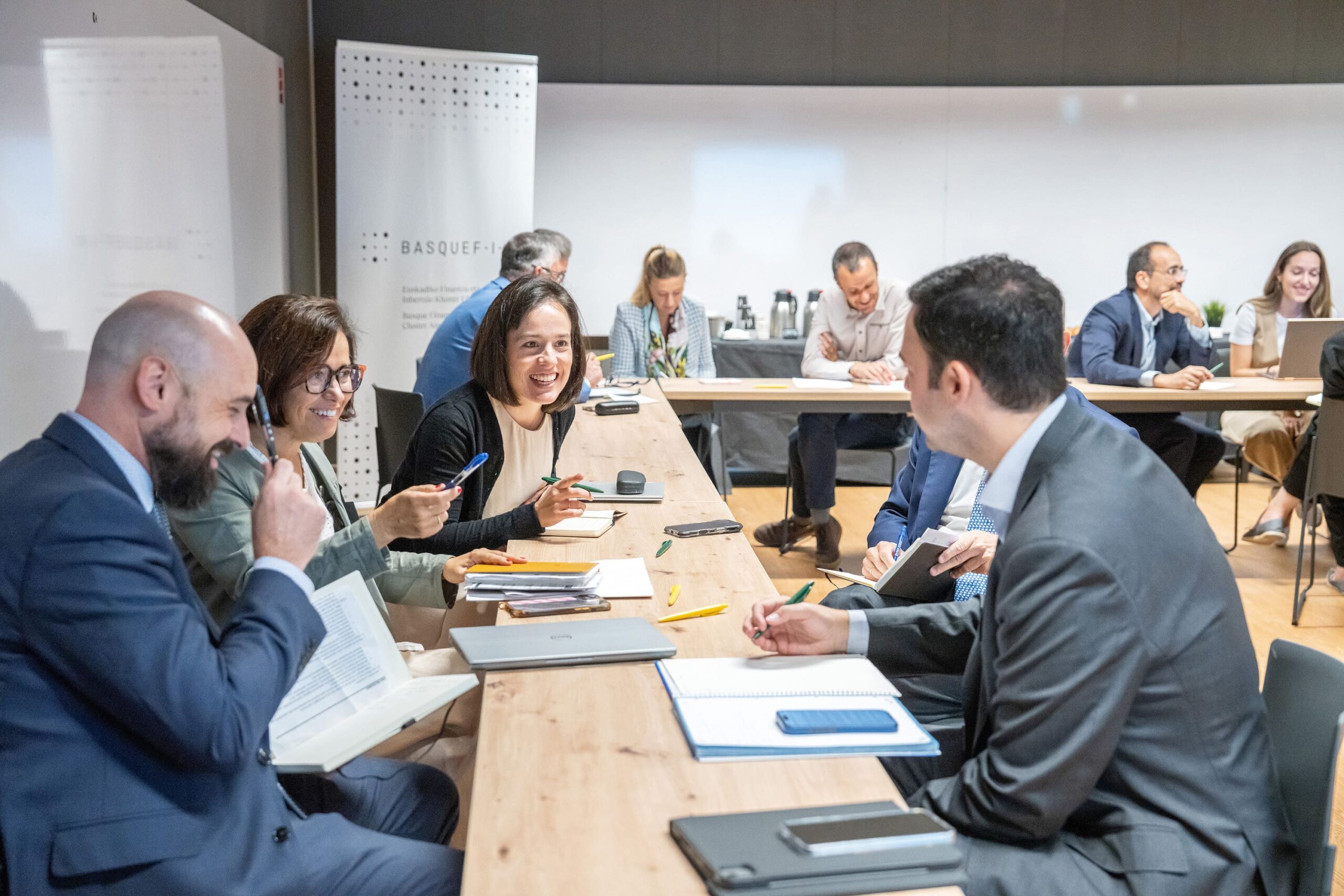 BASQUEFIK-Formación-Talento